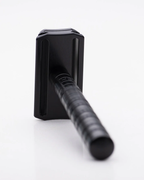 Henson Shaving AL13 Jet Black Medium Safety Razor