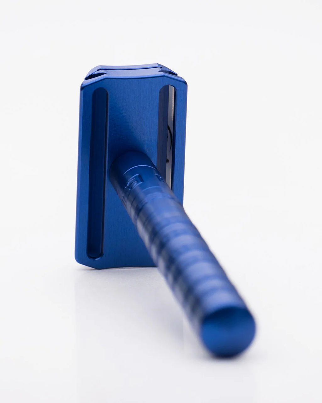 Henson Shaving AL13 Steel Blue Medium Safety Razor