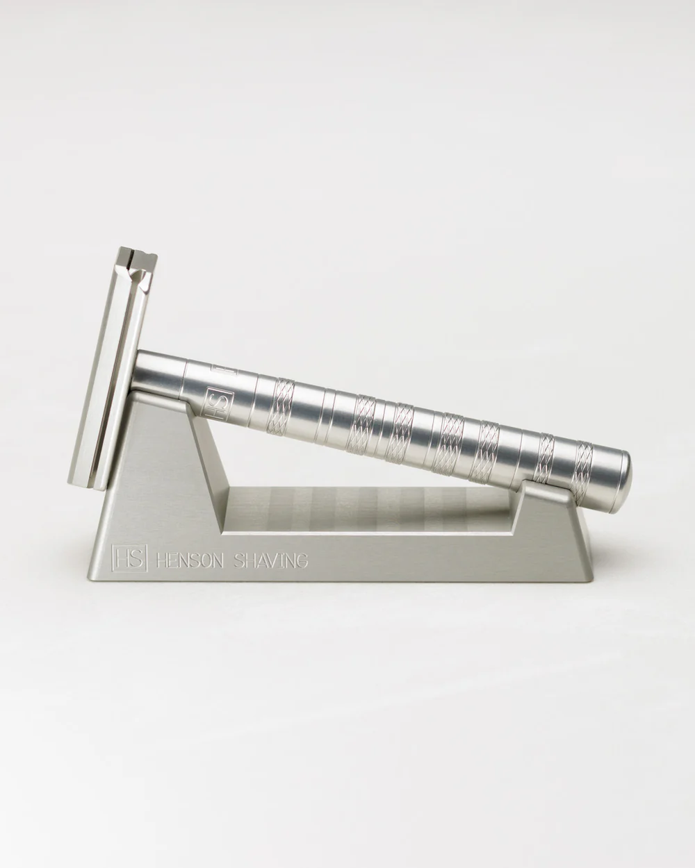 Henson Shaving Razor Holder