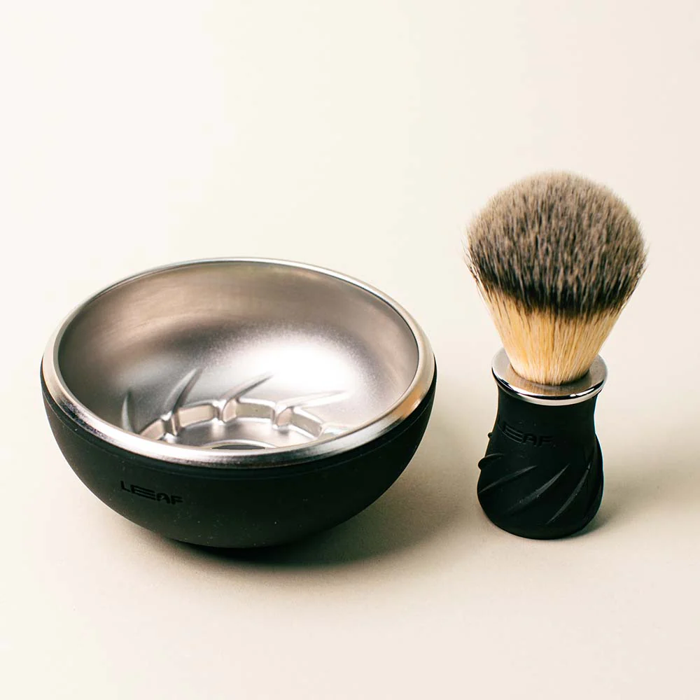Leaf Shave Shave Bowl and Brush Set Black