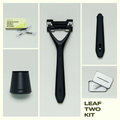 Leaf Shave Leaf Two Black Razor Kit