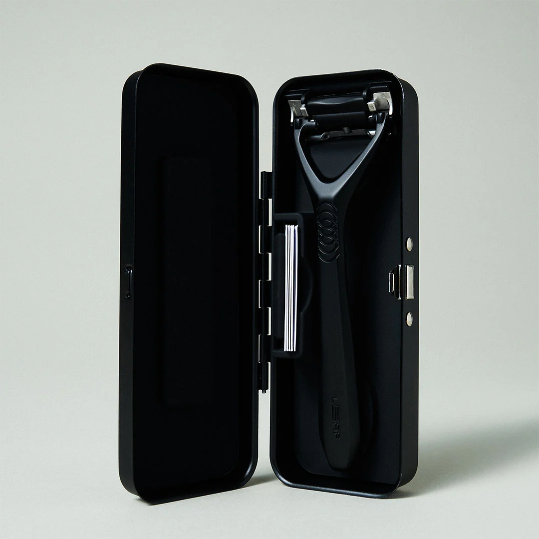 Leaf Shave Leaf Two Travel Case Black